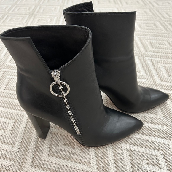 Paige Black Boots - Picture 1 of 7